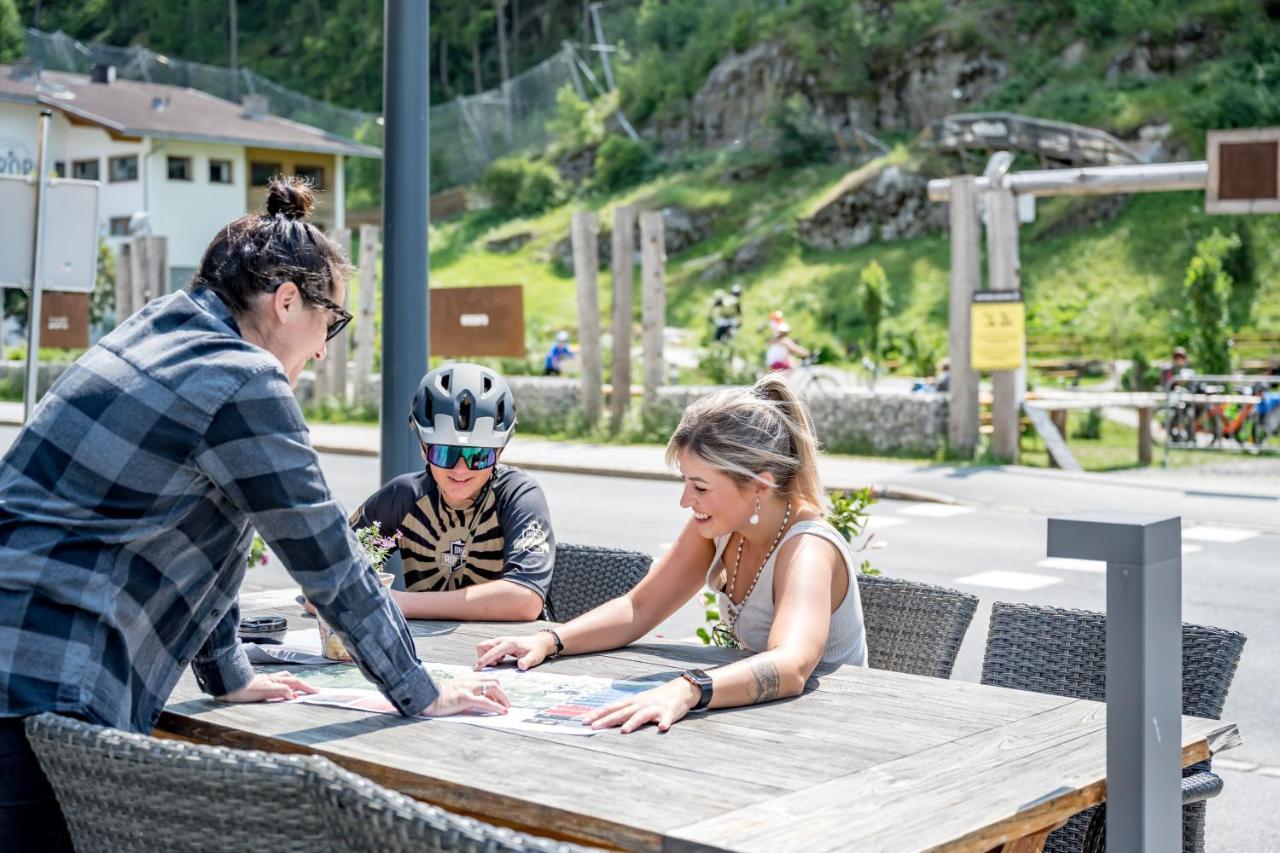 Hotel Baeckelar Wirt Superior Sölden Kültér fotó