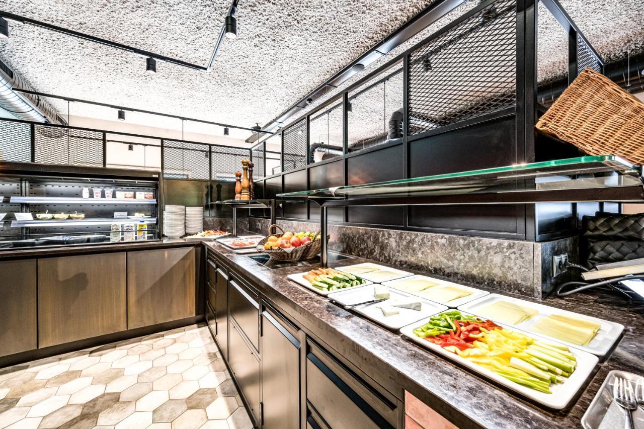 Hotel Baeckelar Wirt Superior Sölden Kültér fotó