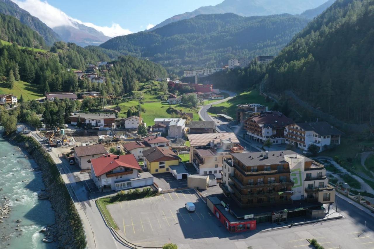 Hotel Baeckelar Wirt Superior Sölden Kültér fotó