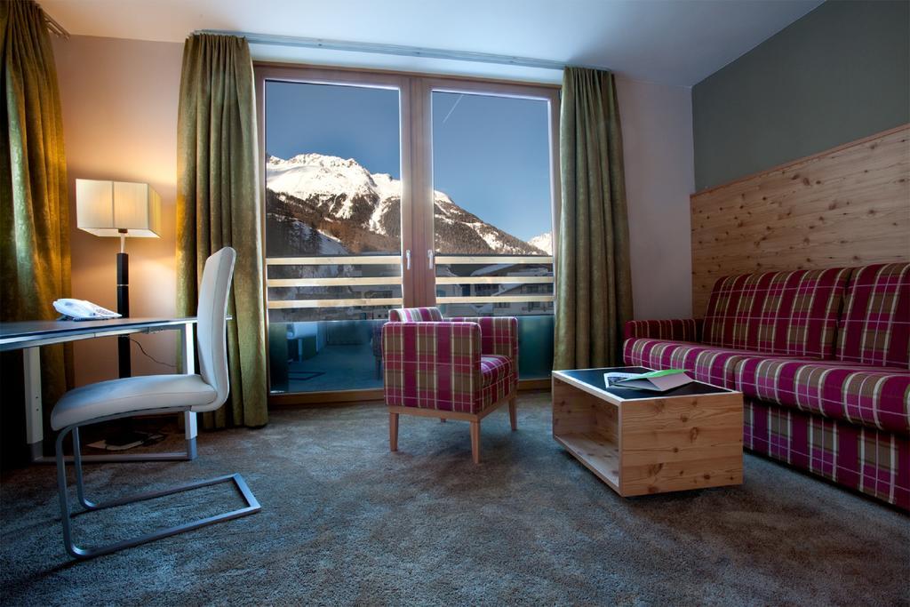 Hotel Baeckelar Wirt Superior Sölden Kültér fotó
