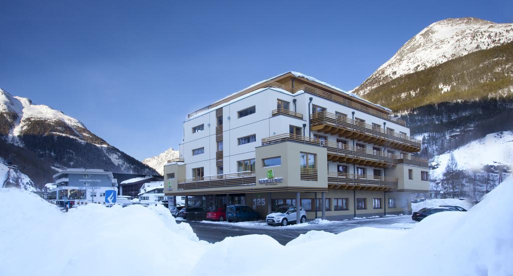 Hotel Baeckelar Wirt Superior Sölden Kültér fotó